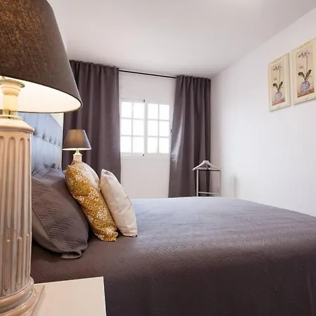 Laura Playa La Arena 푸에르토 데 산티아고