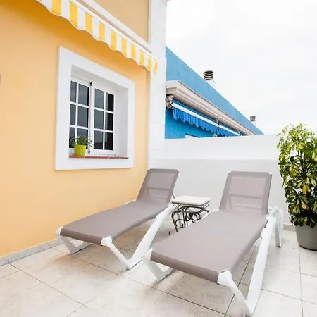 Laura Playa La Arena *